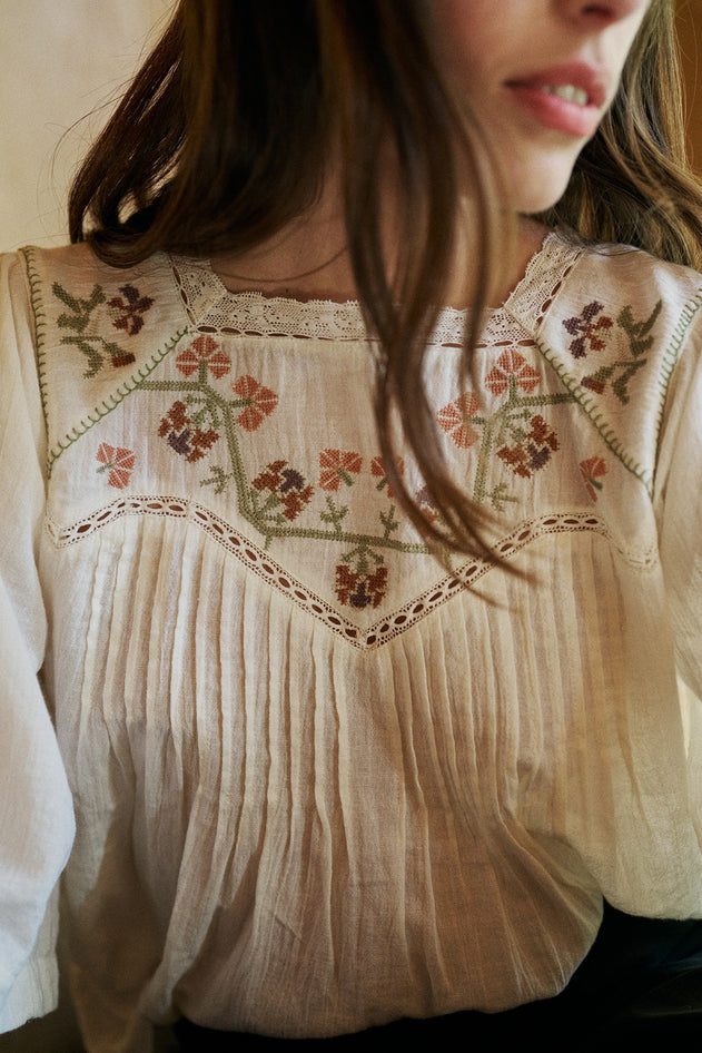 5bce8335a6b3d85ad1a6981009129411.jpg