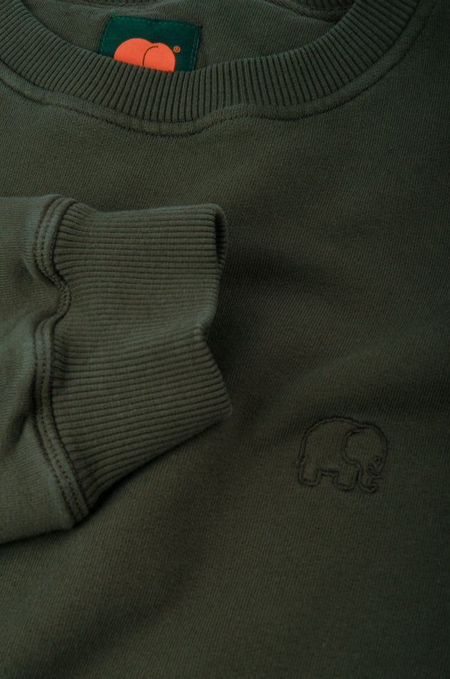Essential Garment Heavyweight Sweater Kombu Green