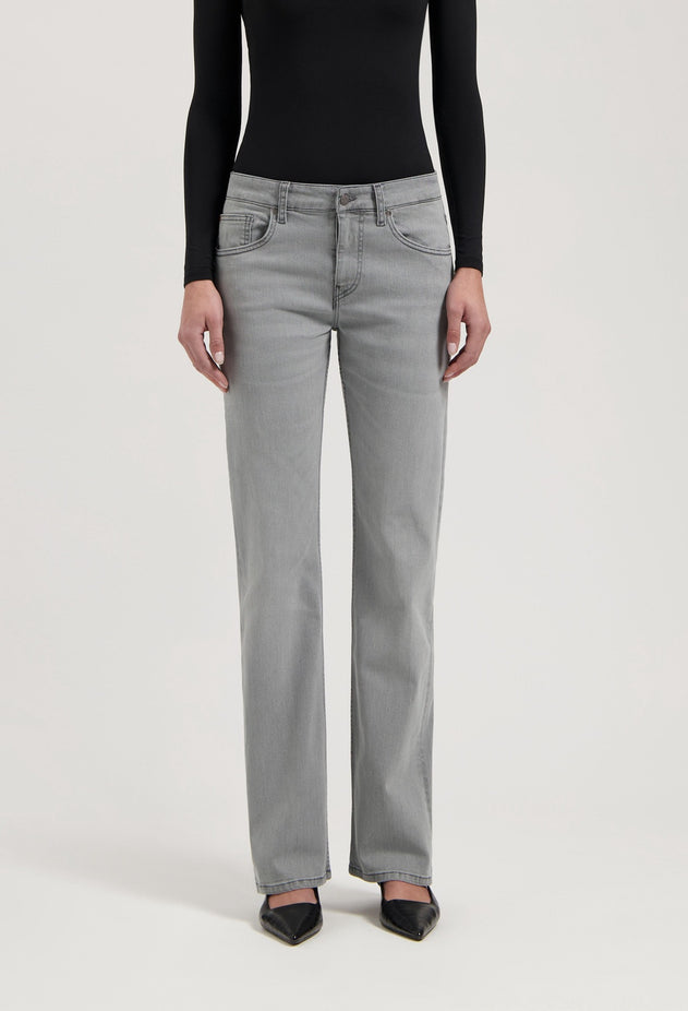 Bryce Mid Straight Jeans Light Grey