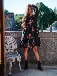 Hailey Dress Versailles Blue
