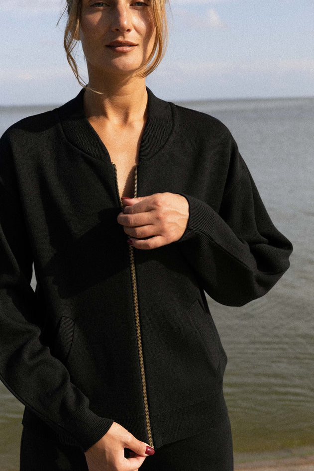 Onda Merino Bomber Jacket Black