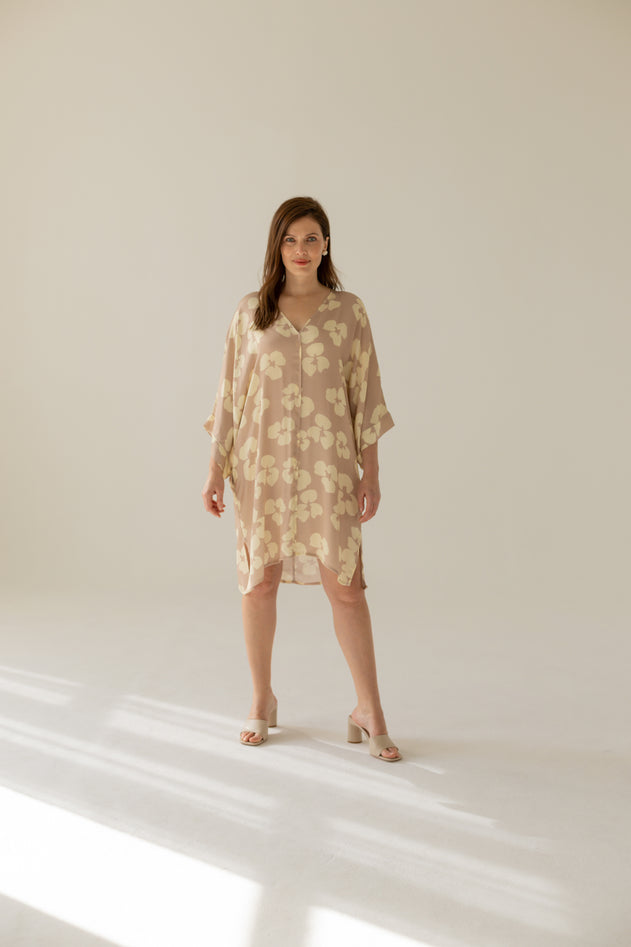 Thilde Kukkamekko Beige