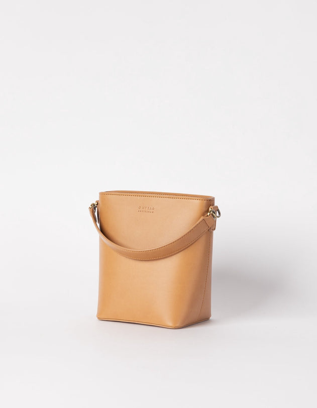 Bobbi Midi Bucket-laukku Cognac, Vegan Uppeal™