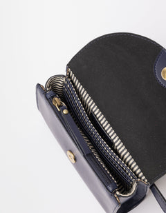 Sanne Laukku Navy