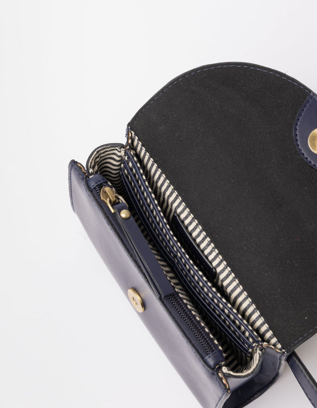 Sanne Laukku Navy