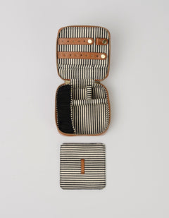 Jewelry Box Laukku Cognac