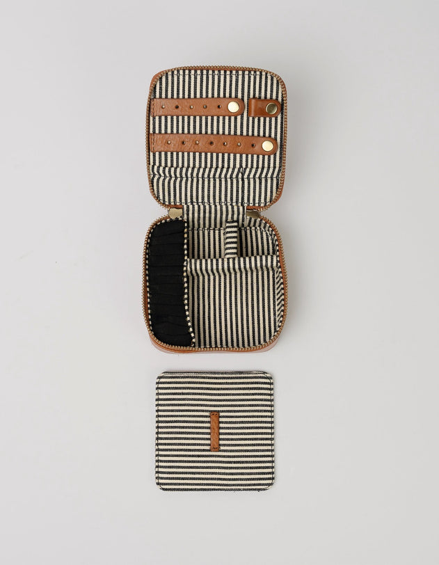 Jewelry Box Laukku Cognac