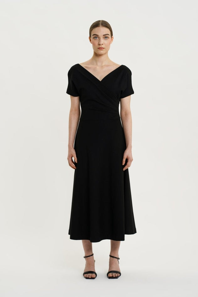 Anis Dress Black - IVALO.COM