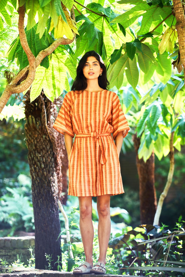 Azul Weave Raidallinen Mekko Pinkki/Oranssi