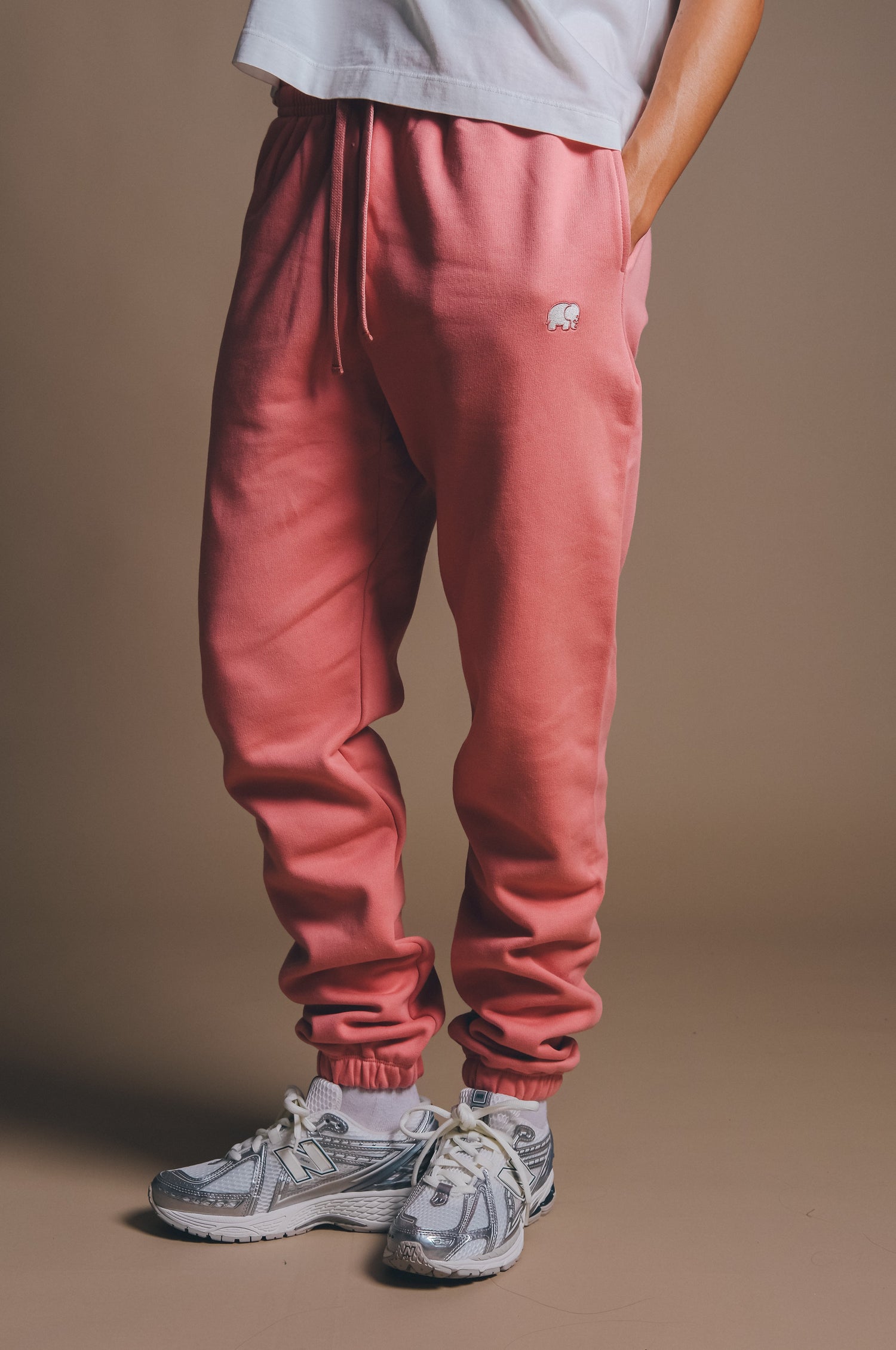 Essential Naisten Luomupuuvilla Collegehousut Vaaleanpunainen