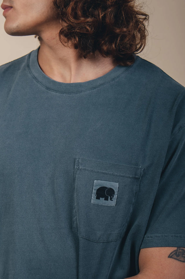 Garza Pigment Dyed T-Shirt Elm Green