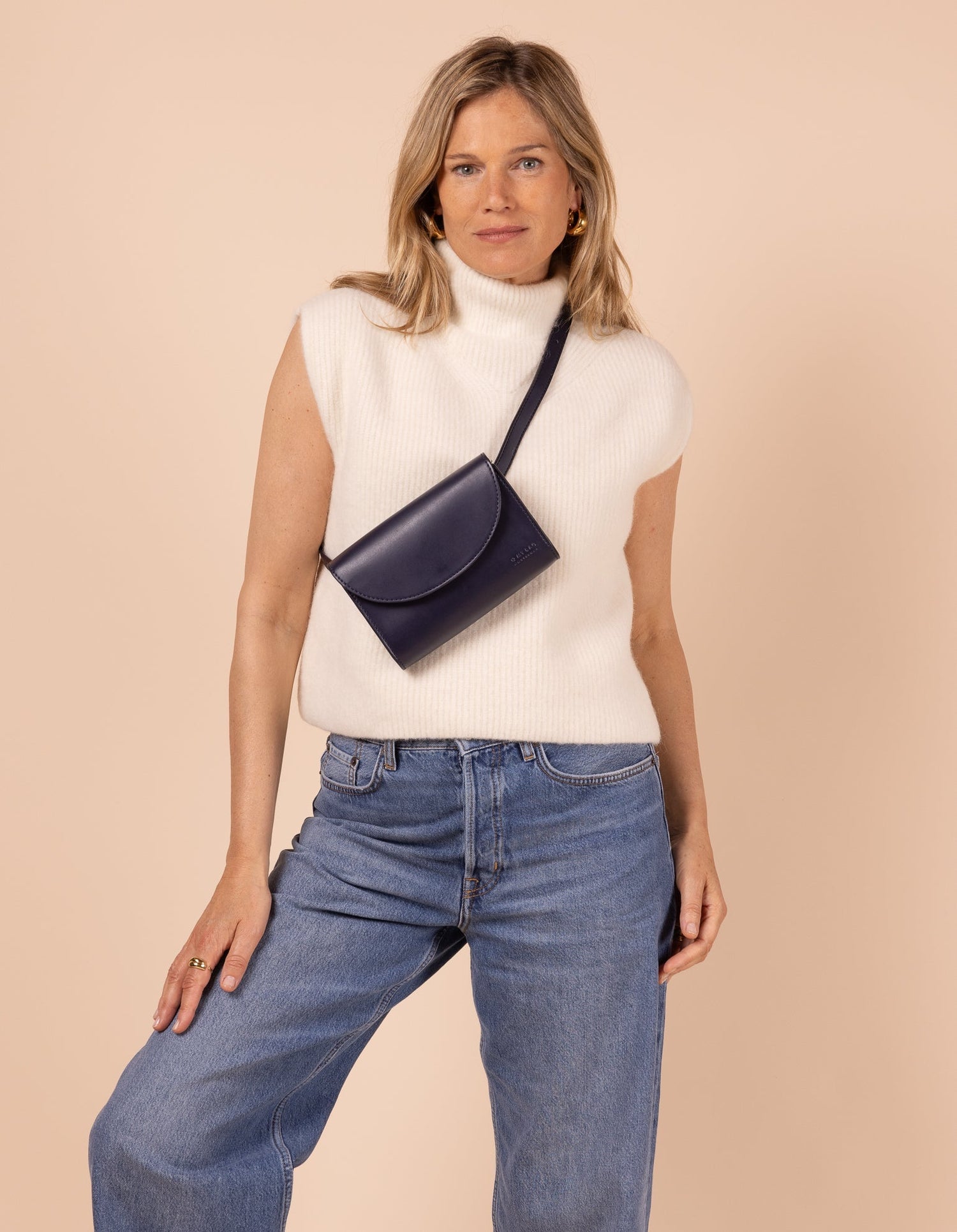Sanne Laukku Navy