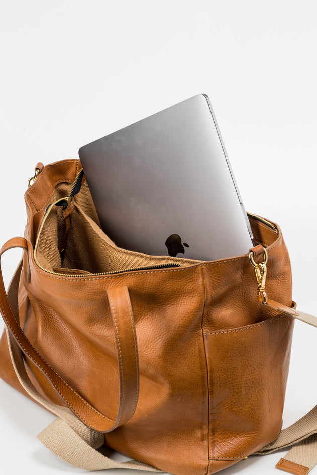 Fifth Avenue Tote Ruskea