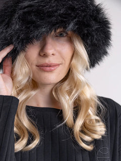 Elisabeth Hat Black Faux Fur