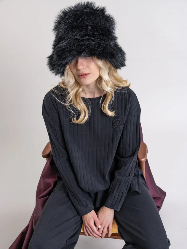 Elisabeth Hat Black Faux Fur