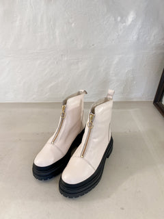 Zip Boots Cream