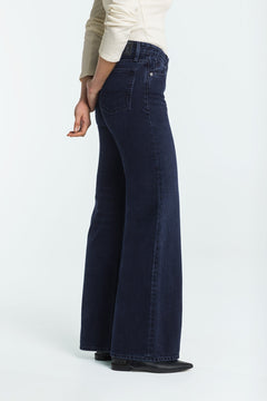 Jane Holo Blue Black Worn