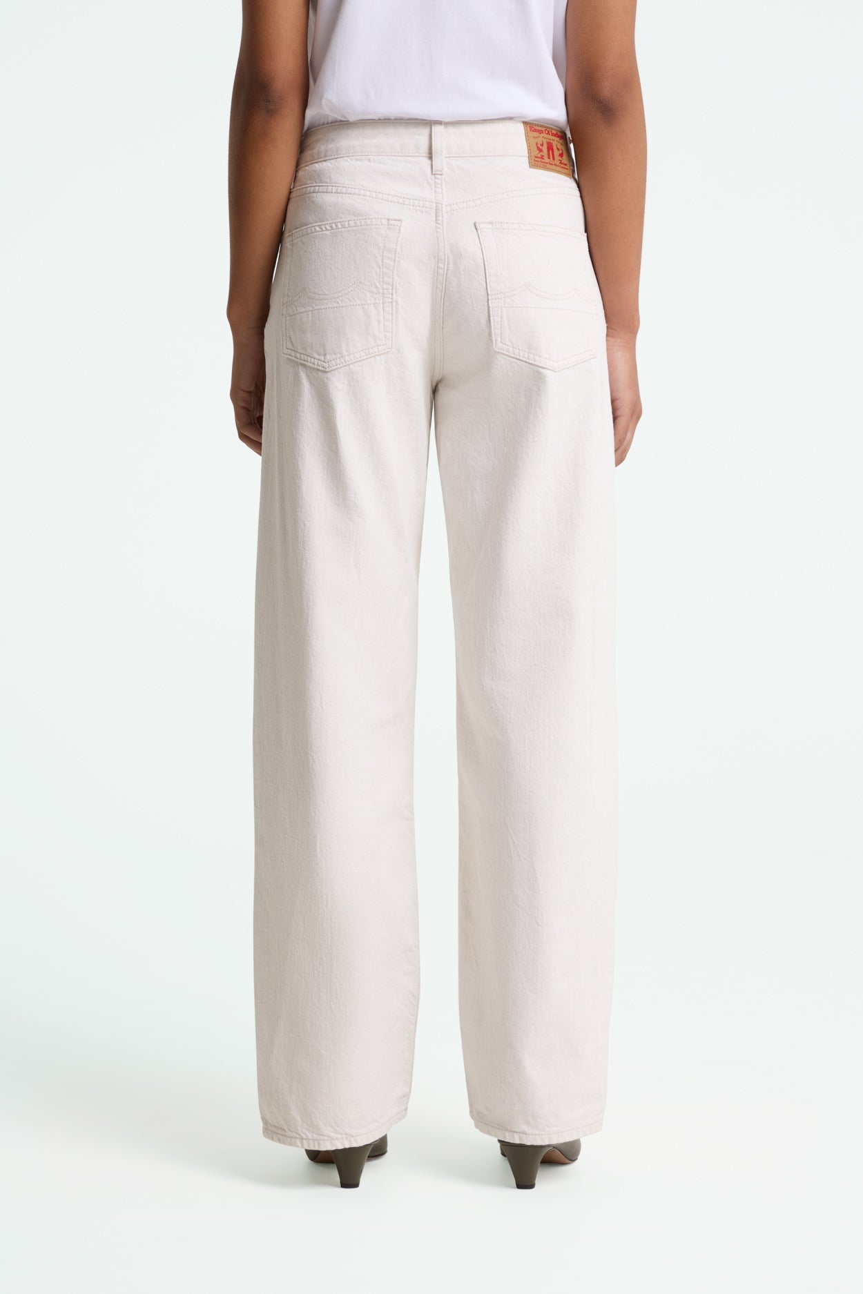 Joan Amsterdam Undyed