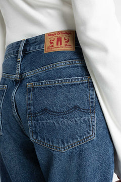 Caroline Cropped Zintare Dark Worn