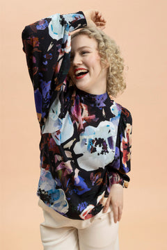Puff Blouse Black Anemone