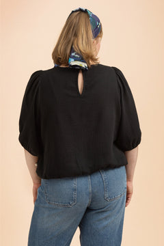 Cropped Blouse Black