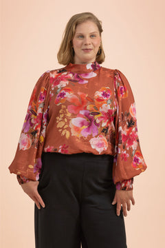 Puff Blouse Lilies