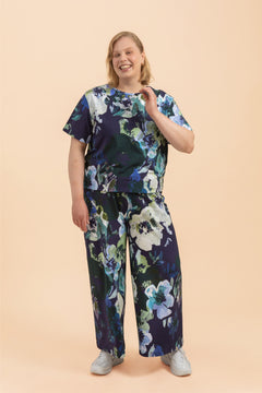 T-Shirt Blue Anemone