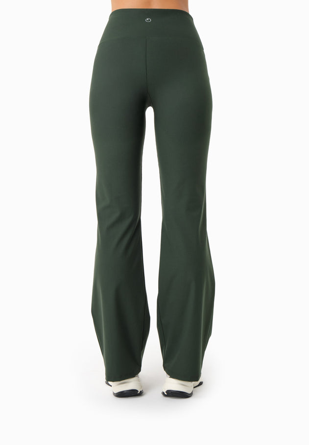 LAVINNamazonasgreen-6_5040.jpg?v=1763474005