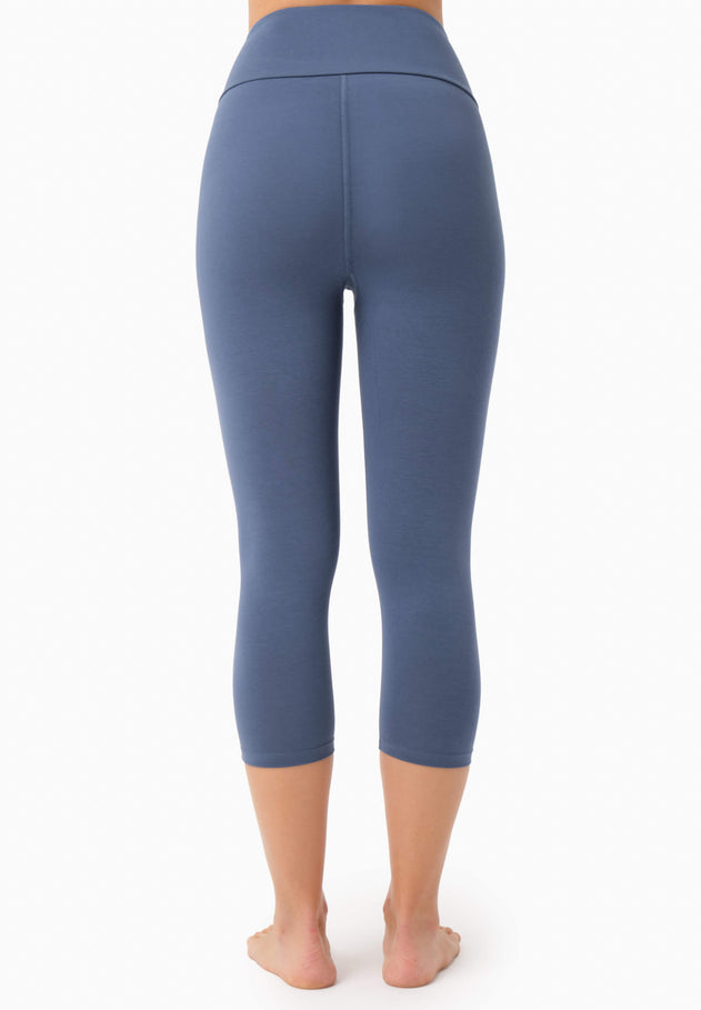 Lissa Capri Leggings Navy Blue