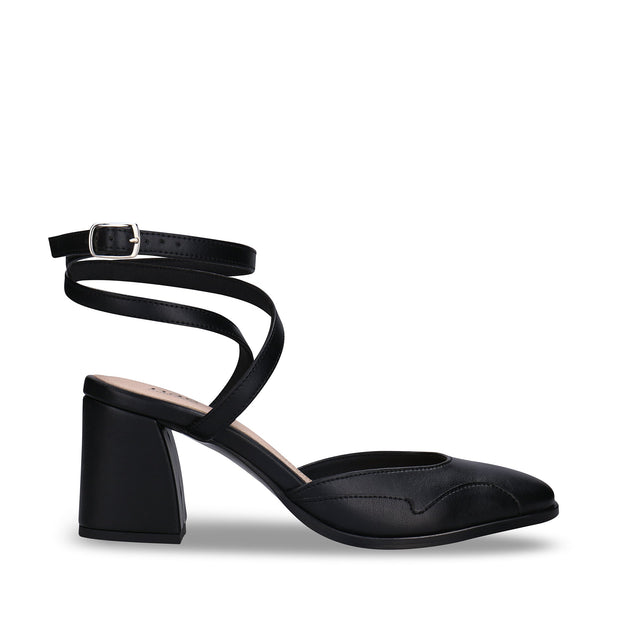 Lisa Slingback Shoes Black