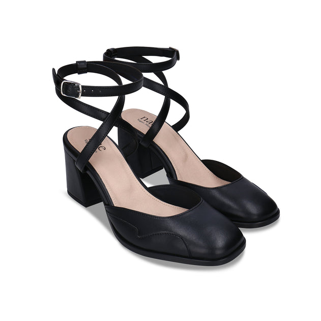 Lisa Slingback Musta