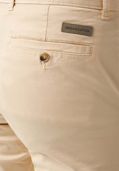 Men's Slim-Fit Organic Cotton Chino Shorts Beige