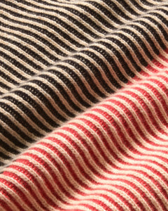 Red wool Guiu sweater
