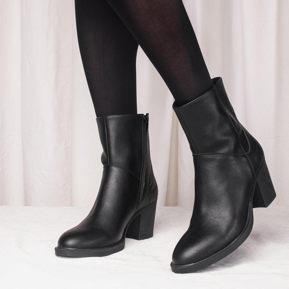 Alicia Ankle Boots Black