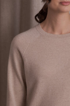 Long-Sleeved Plain Cashmere Sweater Latte