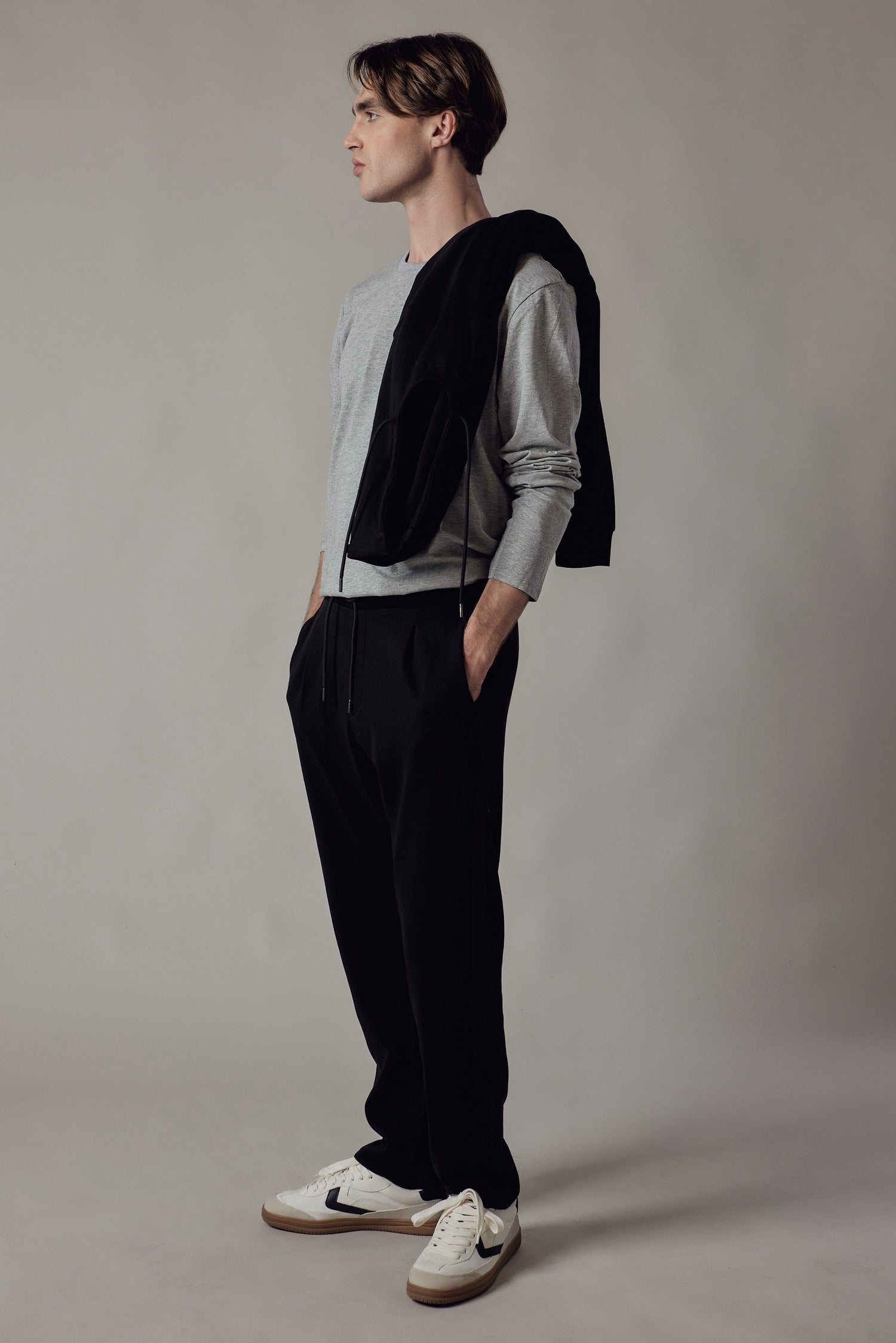 Own_10078-min.jpg?v=1751705259