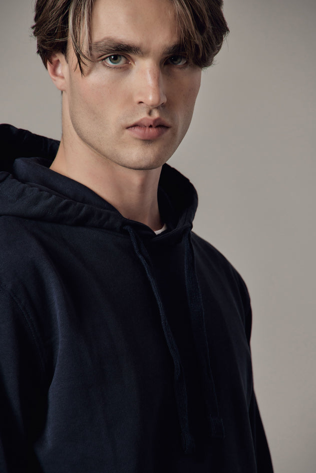 Own_10711.jpg?v=1761732792