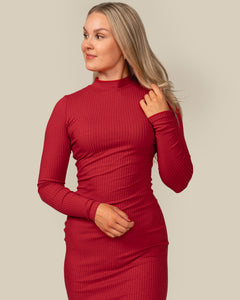 Toive Ribbed Dress Red