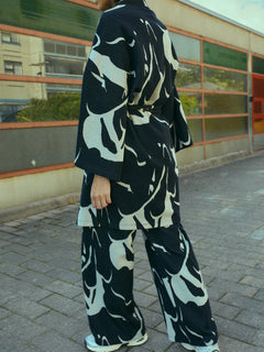 Waving Jacquard Kimono Musta
