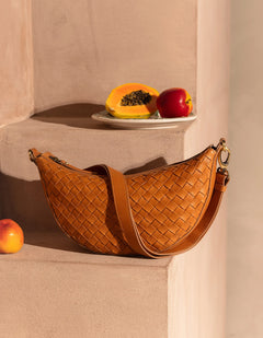 Leo Bag Woven Soft Grain Leather Wild Oak