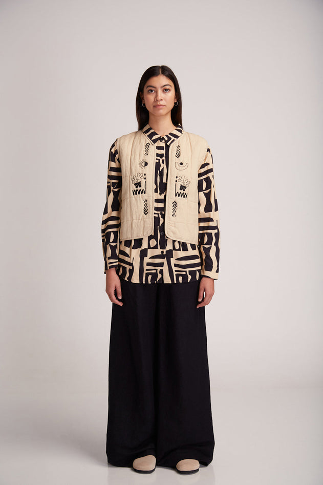 Aneto Padded Vest Embroidered Beige