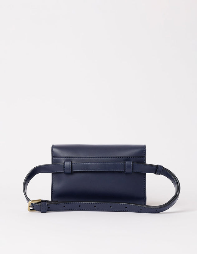 Sanne Laukku Navy