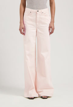 SaraNatural_Front_Fullbody-3.jpg?v=1758639716