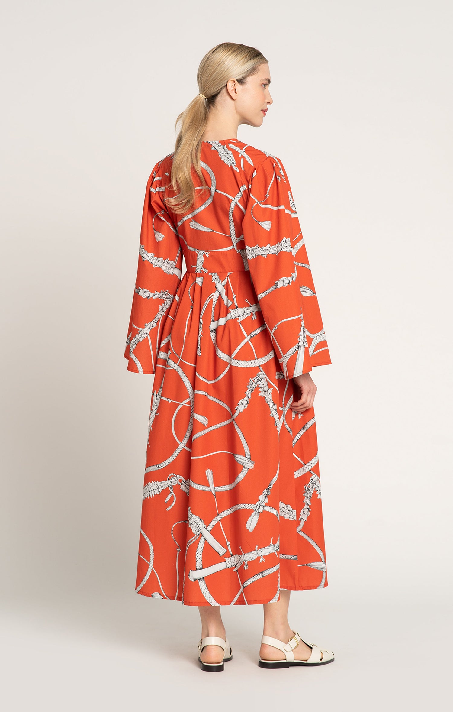 Kantar Deep V-Neck Dress Whip Red