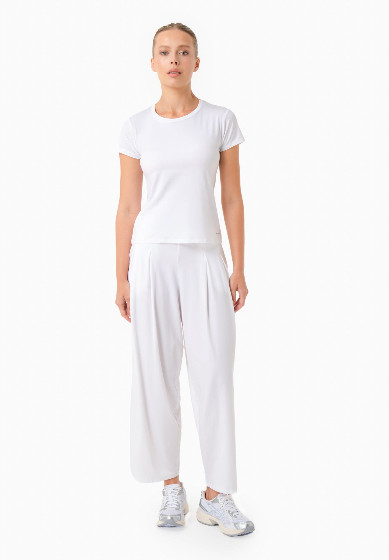 TATTUMwhite-3_2732.jpg?v=1761909337