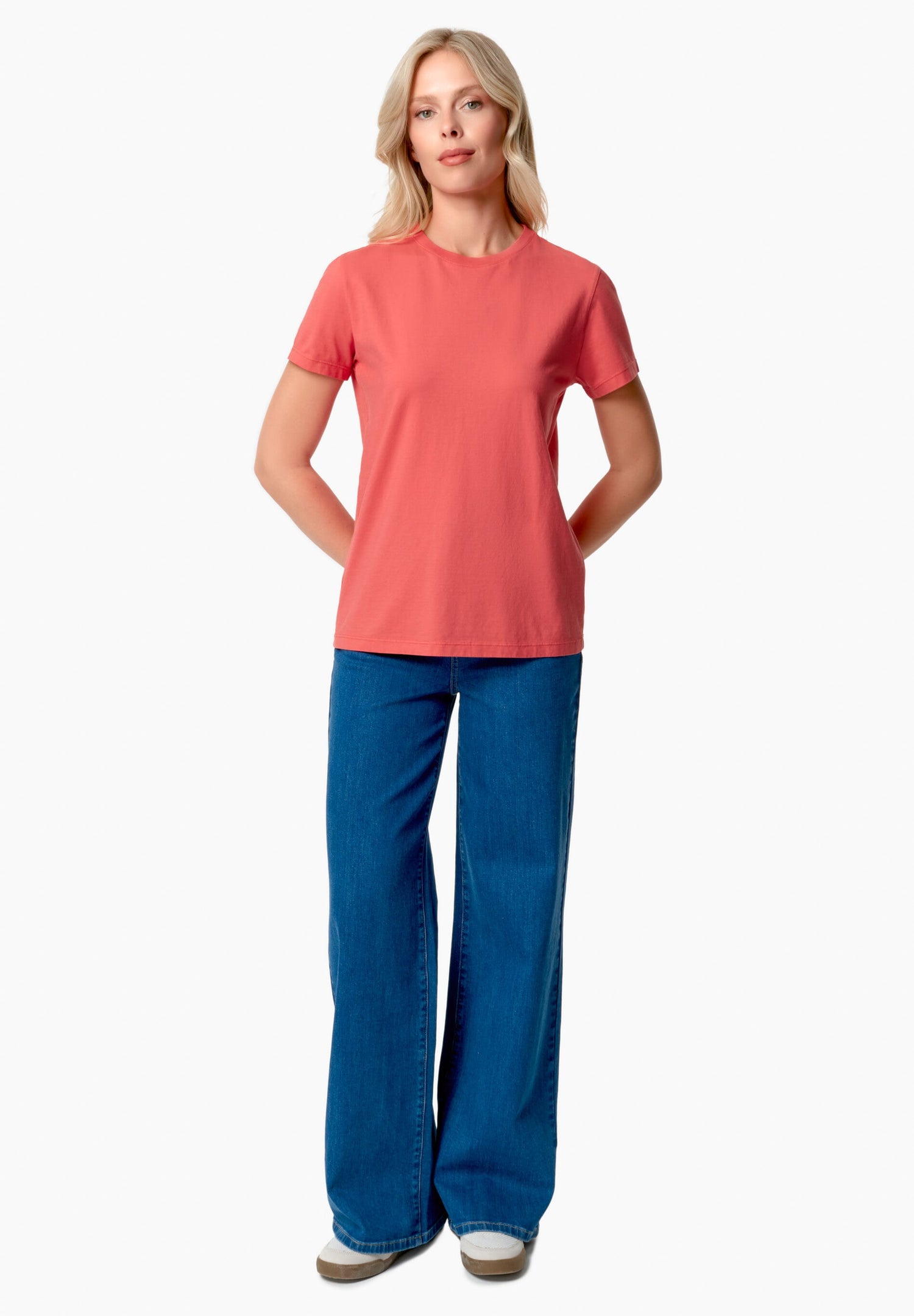 Women's Basic Round Neck T-Shirt Red