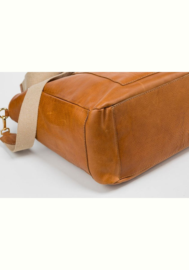 Fifth Avenue Tote Ruskea