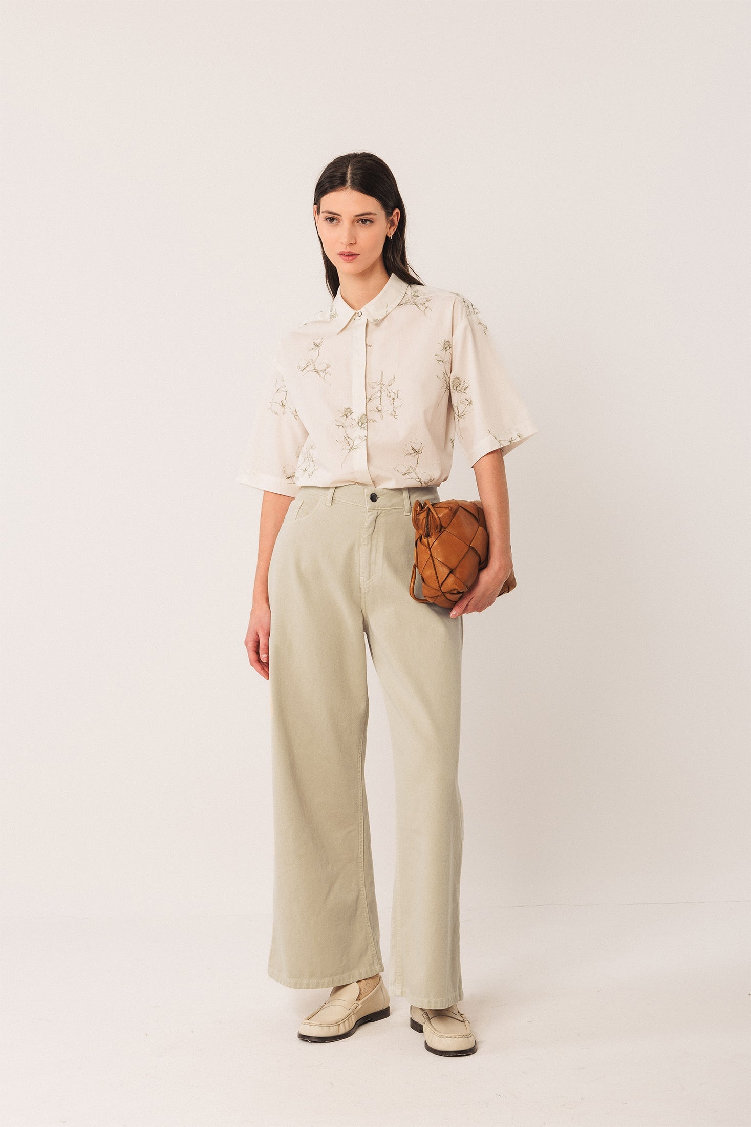 Wide-Leg Pants Beige