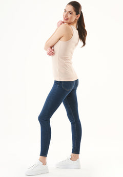 Naisten High Neckline Ribbitoppi Birch White