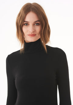 Women's Turtleneck Long-Sleeve Top Black
